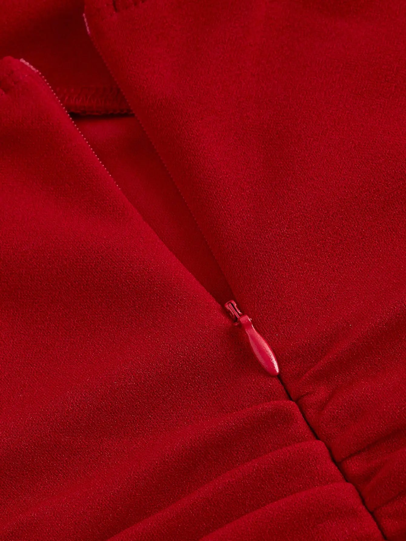 EJVS™ Red Bow Halter Pleated Dress