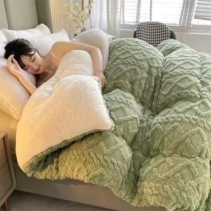 EJVS™ High End Thickened Winter Warm Blankets for Beds Artificial Lamb